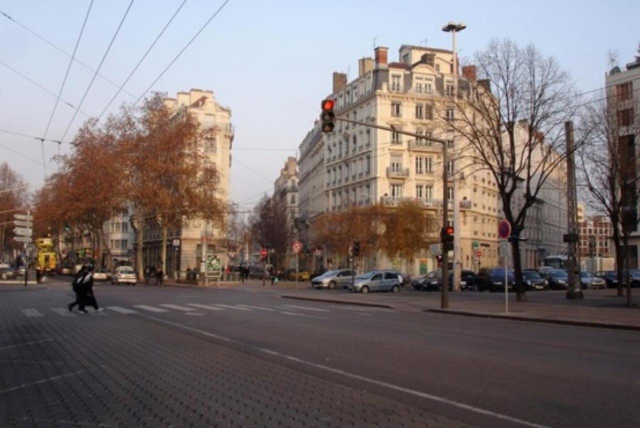Le Cabaret Vip Spa Lyon Kültér fotó
