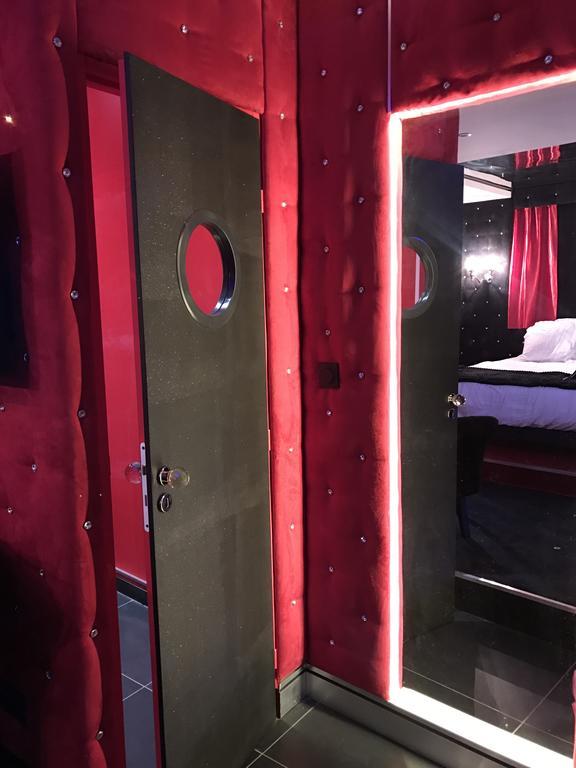 Le Cabaret Vip Spa Lyon Kültér fotó